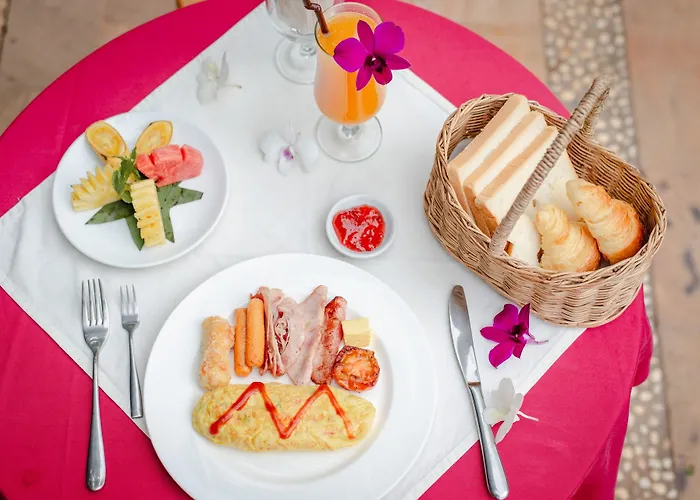 Bunwin Hotel 4*